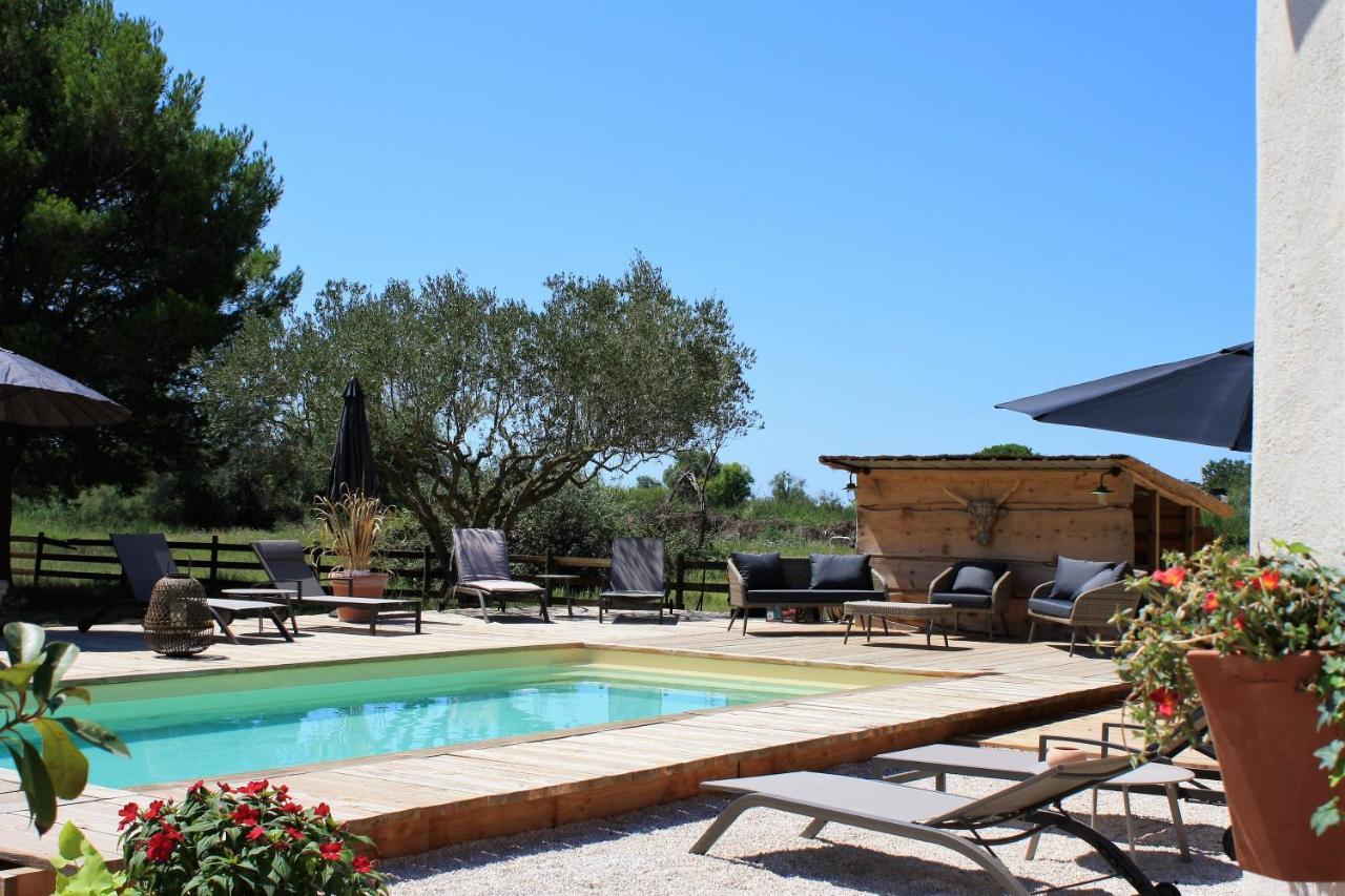 Mas Fandelou Bed & Breakfast Saintes-Maries-de-la-Mer Exterior photo